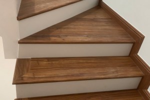 CÔNG TRÌNH THI CÔNG MẶT BẬC CẦU THANG NHỰA GIẢ GỖ – HÌNH ẢNH THỰC TẾ 100%